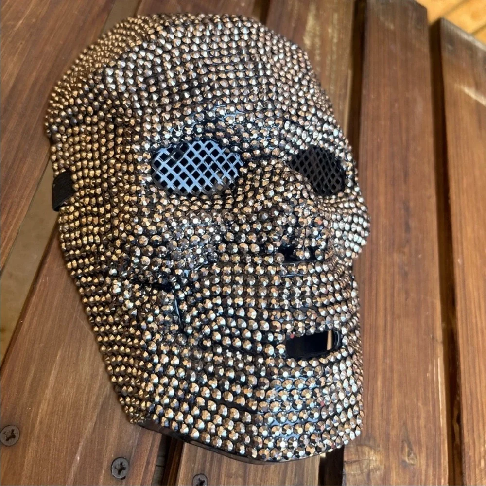 Party City Sparkling Rhinestone Skull Mask